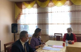 Вместе с заместителем Главы администрации по социальным вопросам встретились с приемными родителями в центре социальной помощи семье и детям «Паруса Надежды».