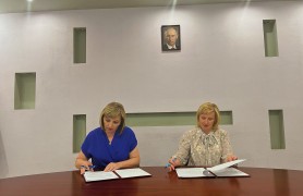 С председателем Общественной палаты Калужской области Оксаной Миловановой подписали соглашение о взаимодействии.